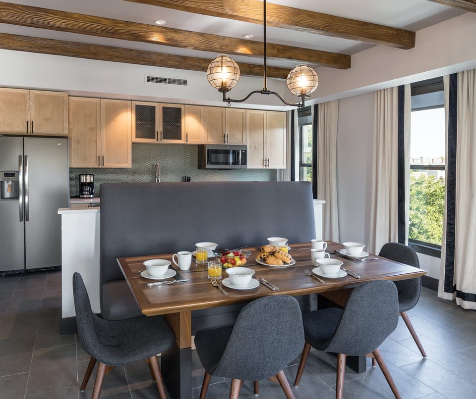 Presidential Condo, Multiple Beds, Non Smoking, Kitchen (2 Bedrooms) | In-room safe, blackout drapes, iron/ironing board, WiFi