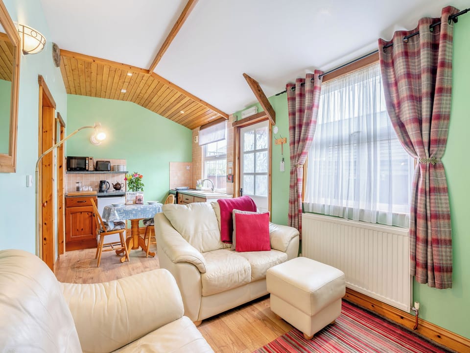 Open plan living space | Coble Cottage - Keel Lodges, Staithes, near Whitby