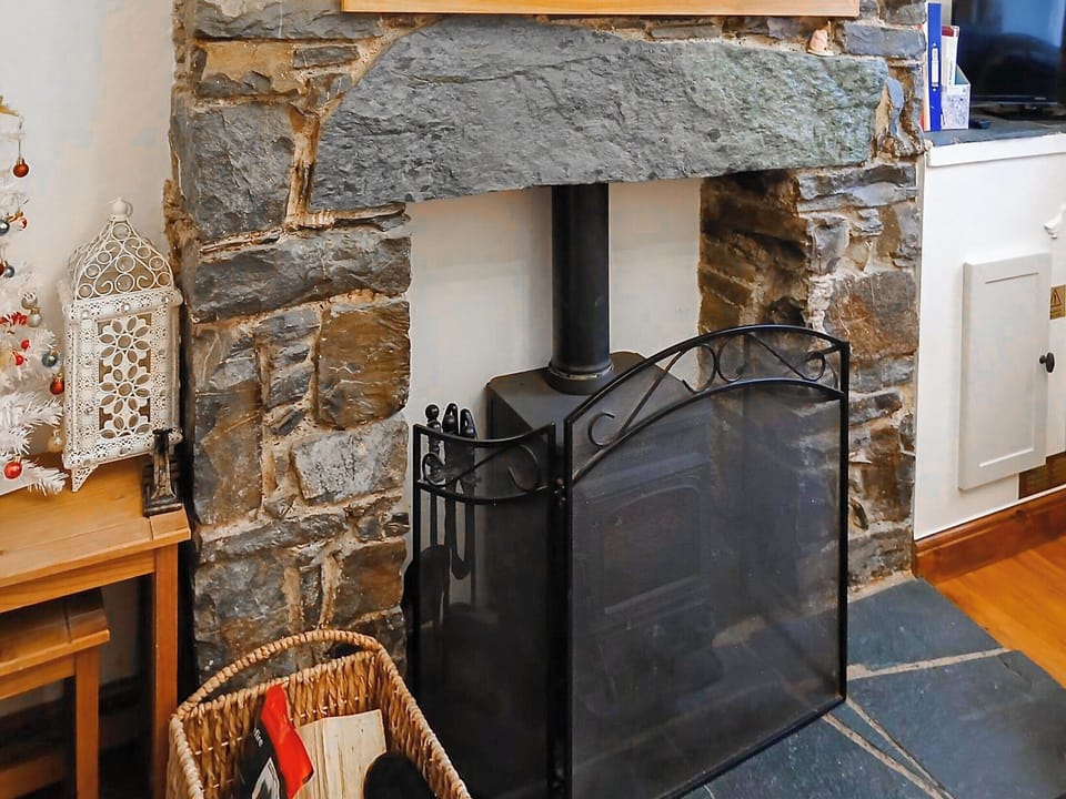 Shower room | 1 Tower Cottage, Portinscale, near Keswick