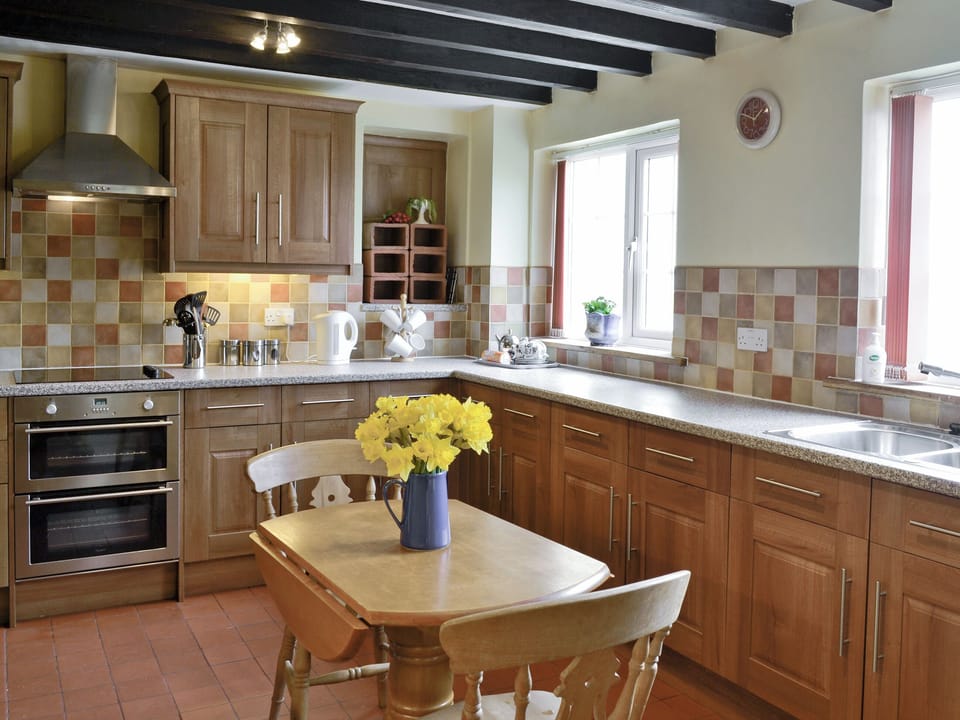 Kitchen/diner | Well Cottage, Luxborough, Watchet