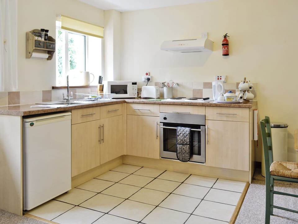 Open plan living/dining room/kitchen | The Old Mill, Shillingford, nr. Bampton