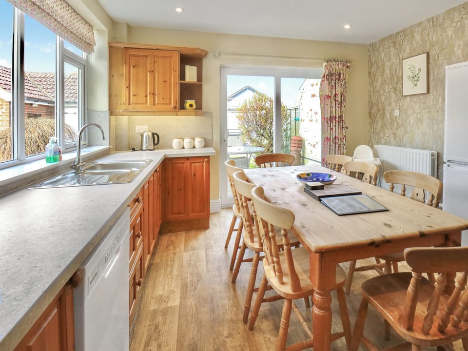 Kitchen/diner | Twenty, Sutton-on-Sea, Mablethorpe