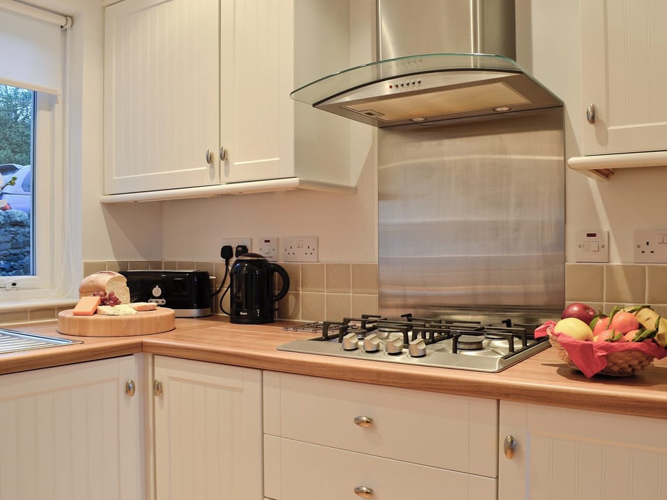 Kitchen | Bruichladdich, Rothesay, Isle of Bute