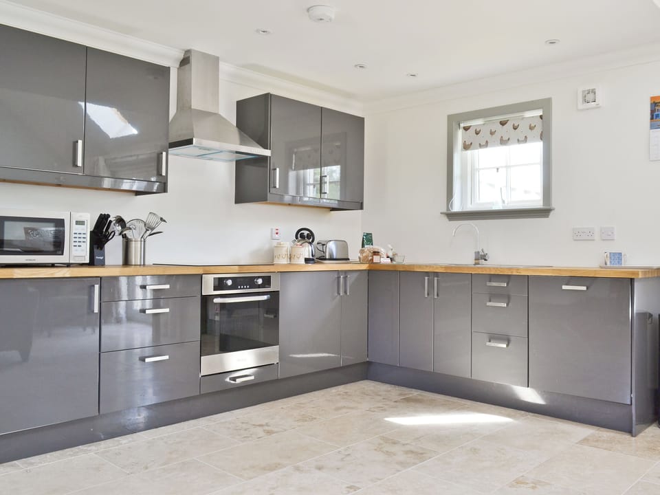 Open plan living/dining room/kitchen | Ben Hennie, near Comrie and Crieff