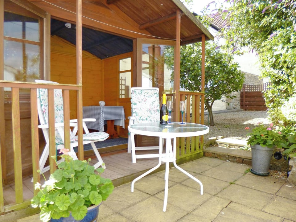 Sitting-out-area | The Old Coach House, Burythorpe near Malton
