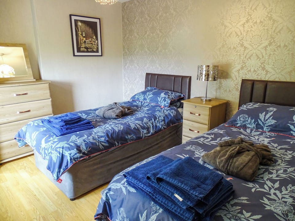 Twin bedroom | Blaeberry Cottage, Near Lockerbie
