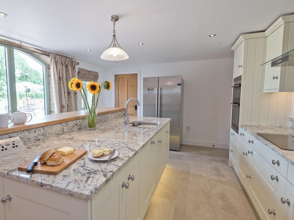 Kitchen | Eastlands Barn, East Barkwith, nr. Market Rasen