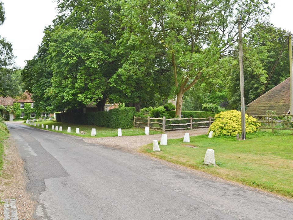 Surrounding area | Fig Cottage, East Brabourne, nr. Ashford