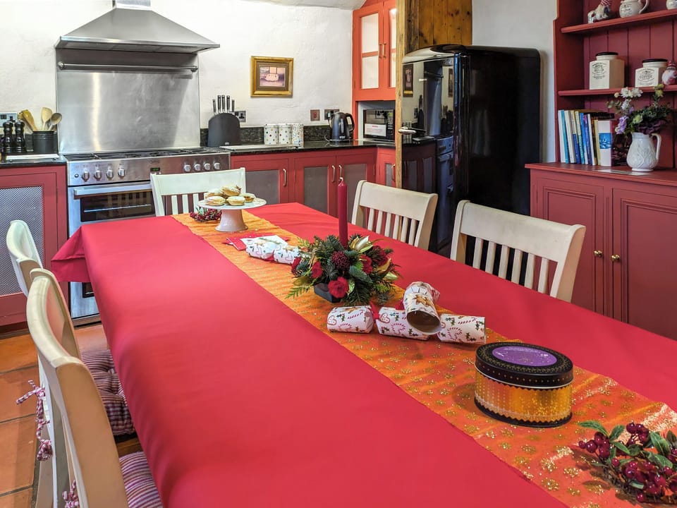 Kitchen area at xmas | Stable End - Wissett Place Cottages, Halesworth