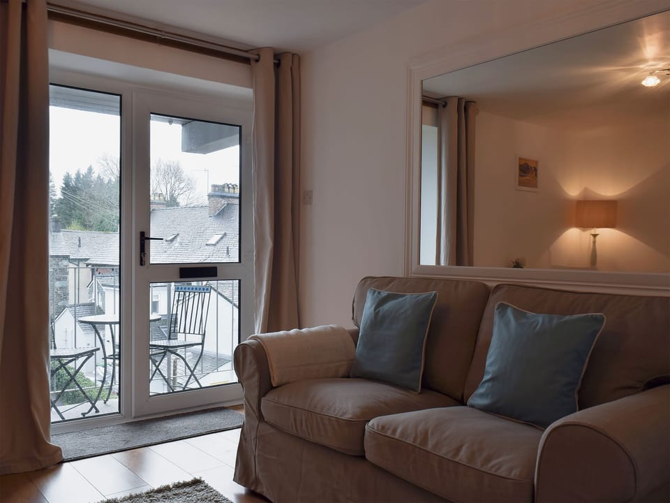 Royal Views - 3 Balmoral House, Keswick