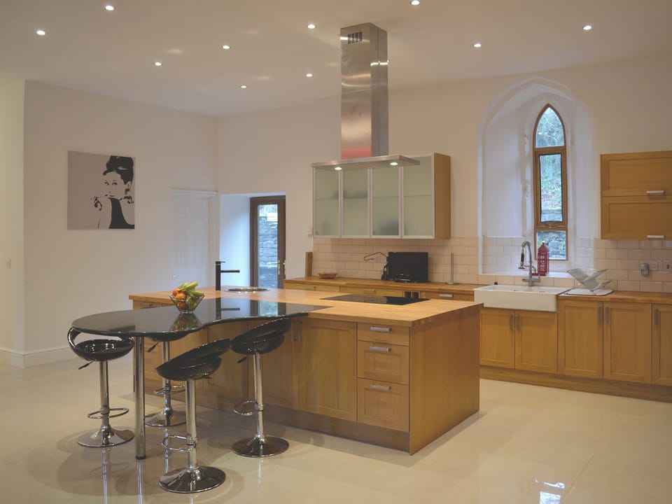 Open plan living/dining room/kitchen | St. Alban&rsquo;s Church, Treherbert, nr. Treorchy
