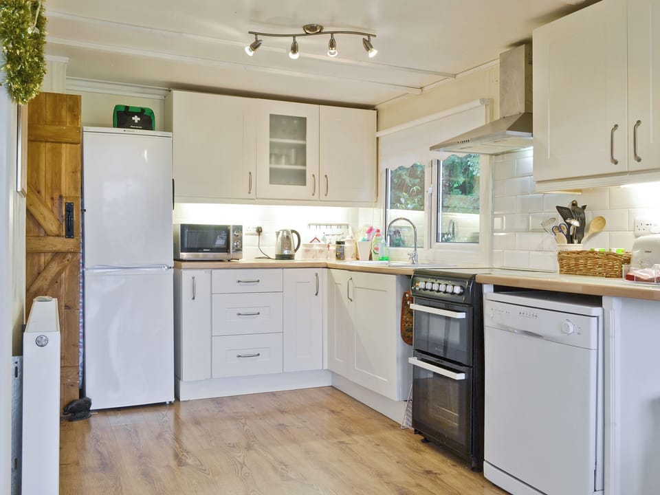 Open plan living/dining room/kitchen | The Summerhouse, Easthope, nr. Much Wenlock