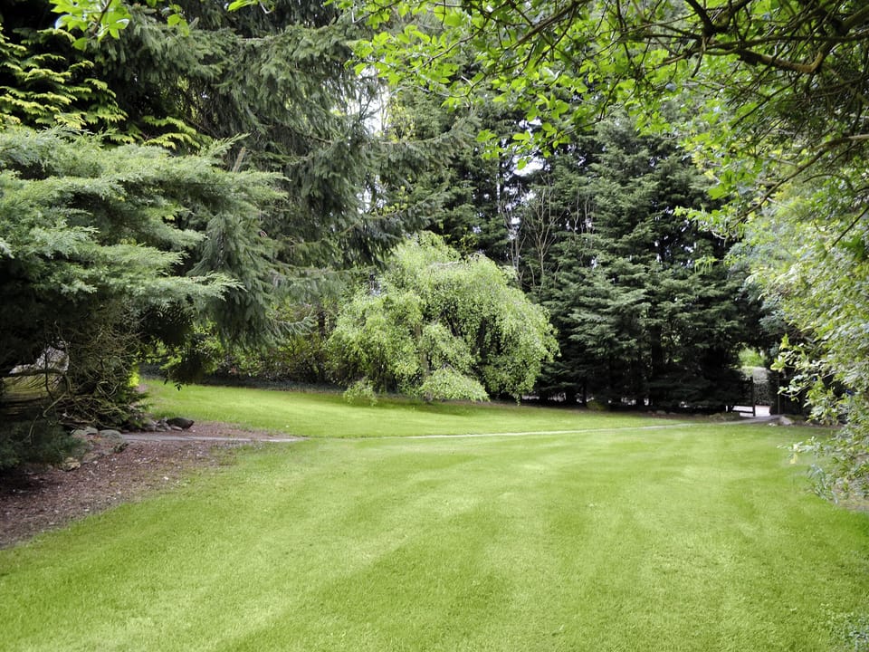 Double bedroom | The Summerhouse, Easthope, nr. Much Wenlock
