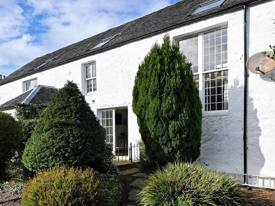 Exterior | Hirta, Plockton