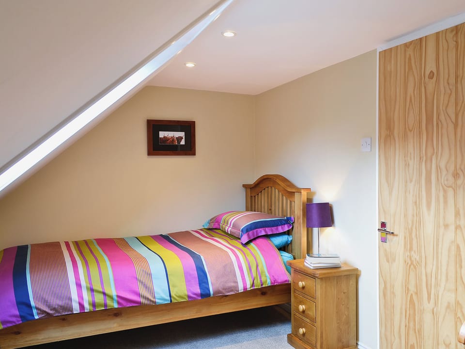 Single bedroom | Longcroft Cottage, Oyne, nr. Insch