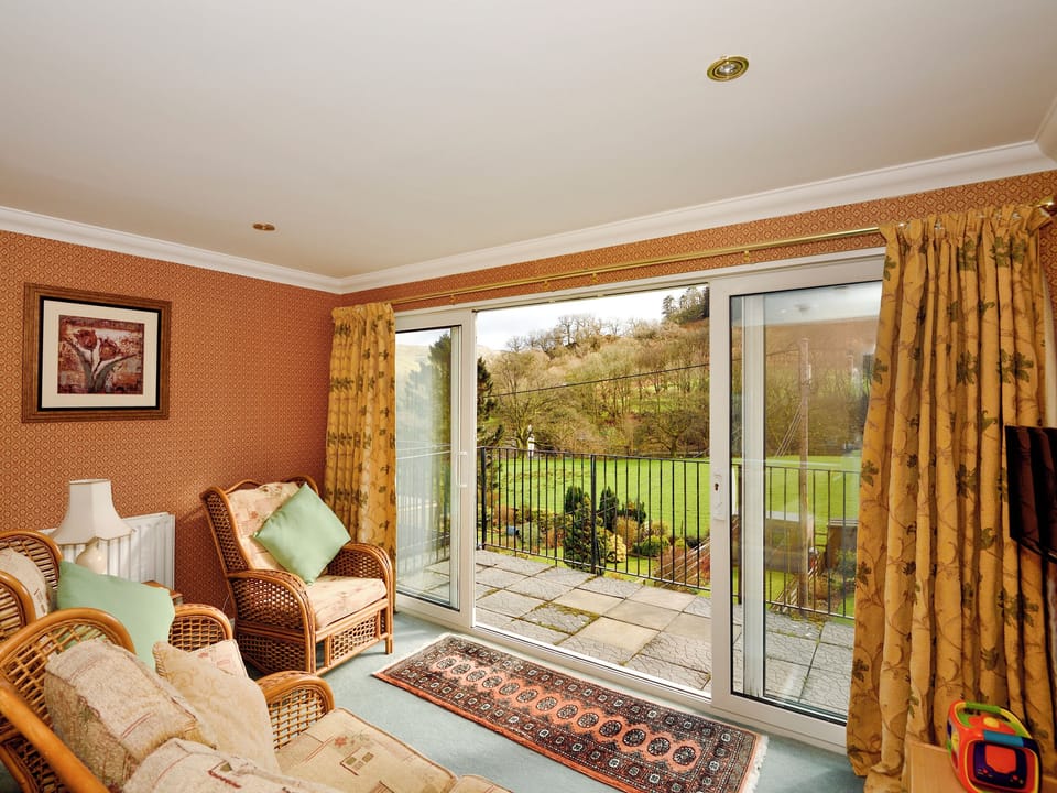 Roof top sunroom beautiful fell views | Molly&rsquo;s Cottage, Glenridding
