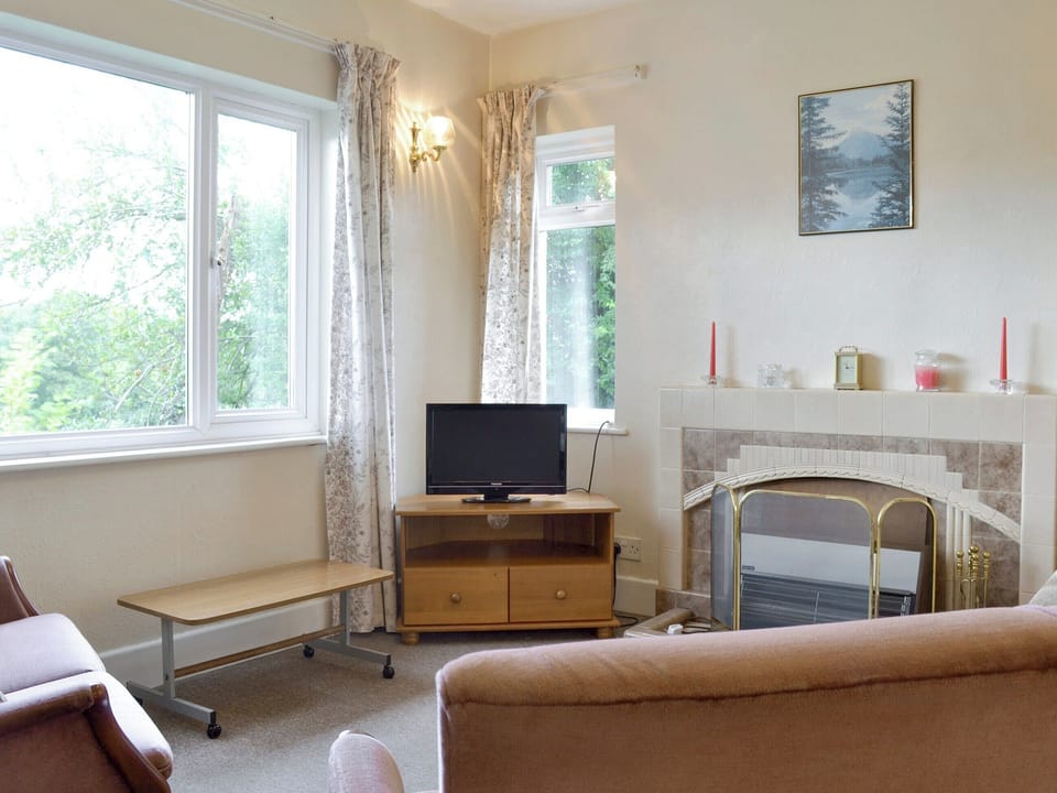 Light and airy living room | Walter&rsquo;s Cottage, West Compton, near Shepton Mallet
