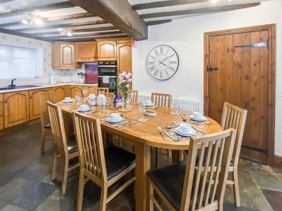 Spacious kitchen | Denham, Glaisdale