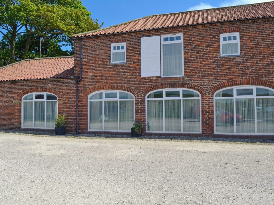 Exterior | Peregrine Cottage - Beacon Farm, Flamborough