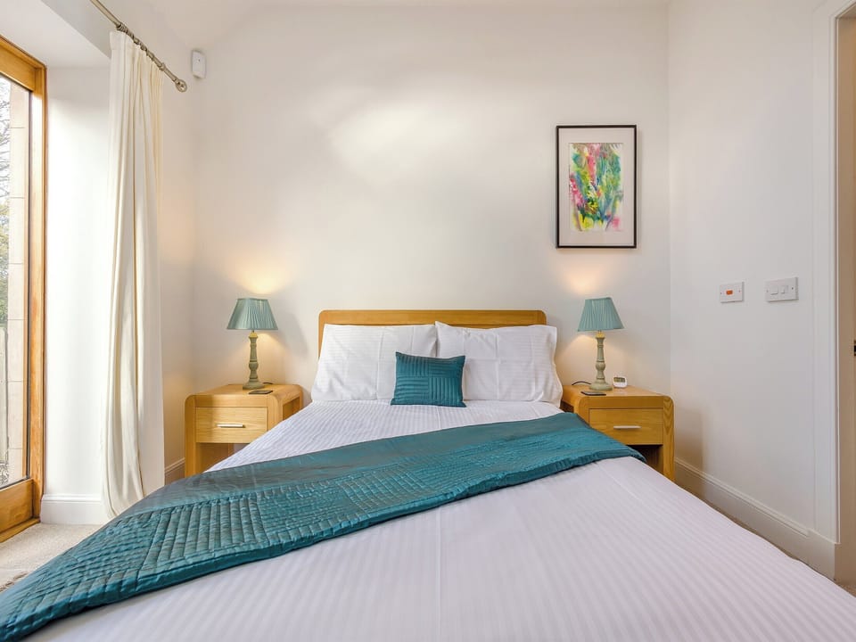 Double bedroom | The Old Stables - Emmock Farm Cottages, Tealing, near Dundee