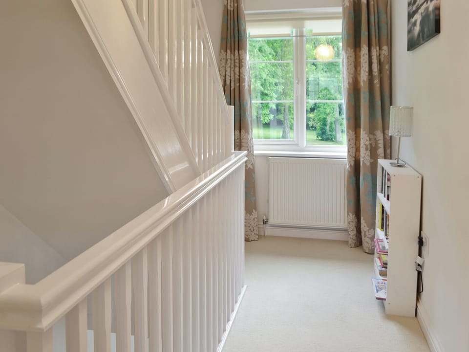 Bathroom | Woodland View, Shanklin