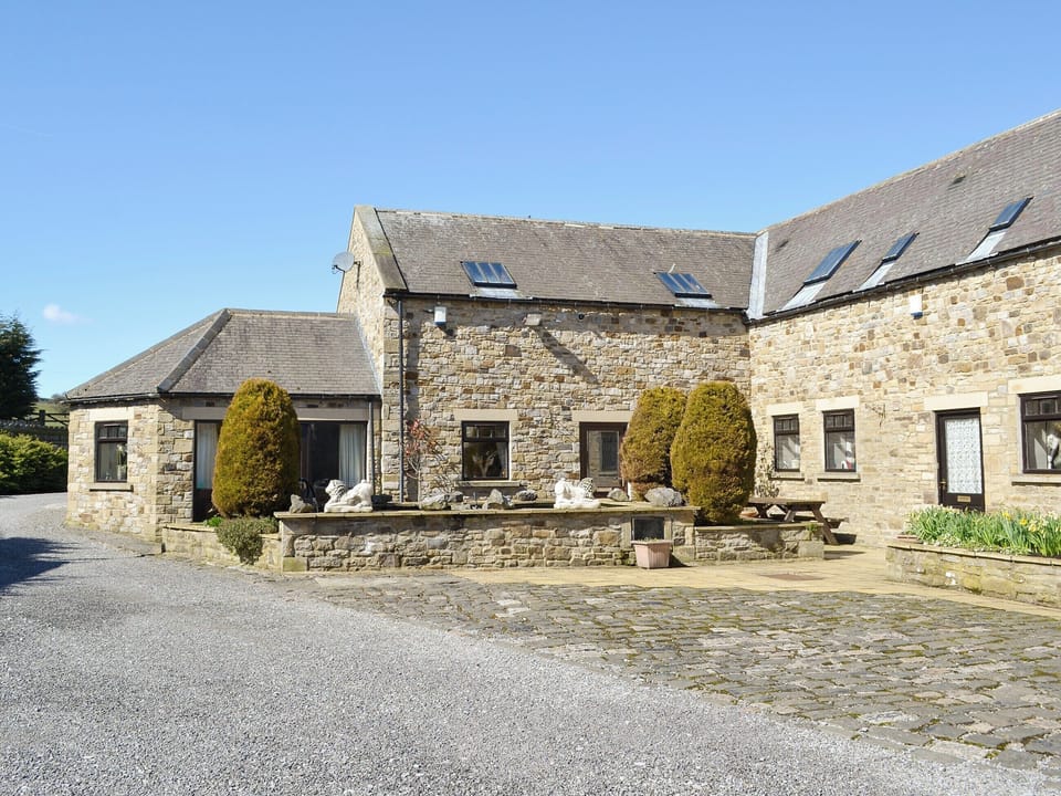 Outstanding stone-built barn conversion | The Gingang - West Bridge End, Frosterley, near Bishop Auckland