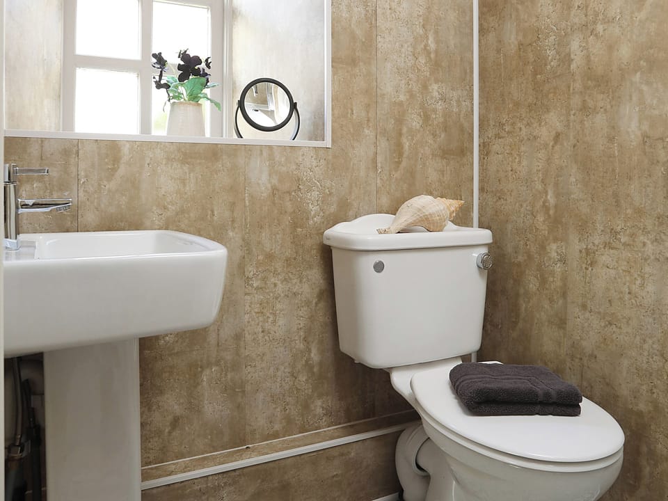 Shower room | Kielder Cottage Spa, Kielder