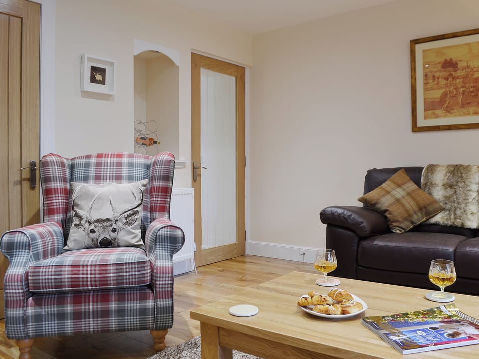 Living room/dining room | Well Cottage, Ceres near Cupar
