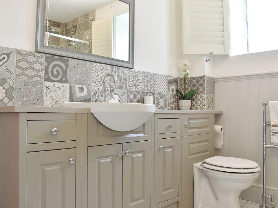 Attractive bathroom | Coach House, Wareham