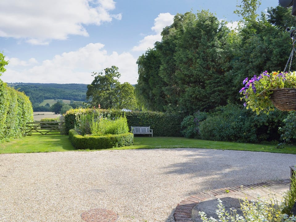 View | Mount House Barn, Burwash