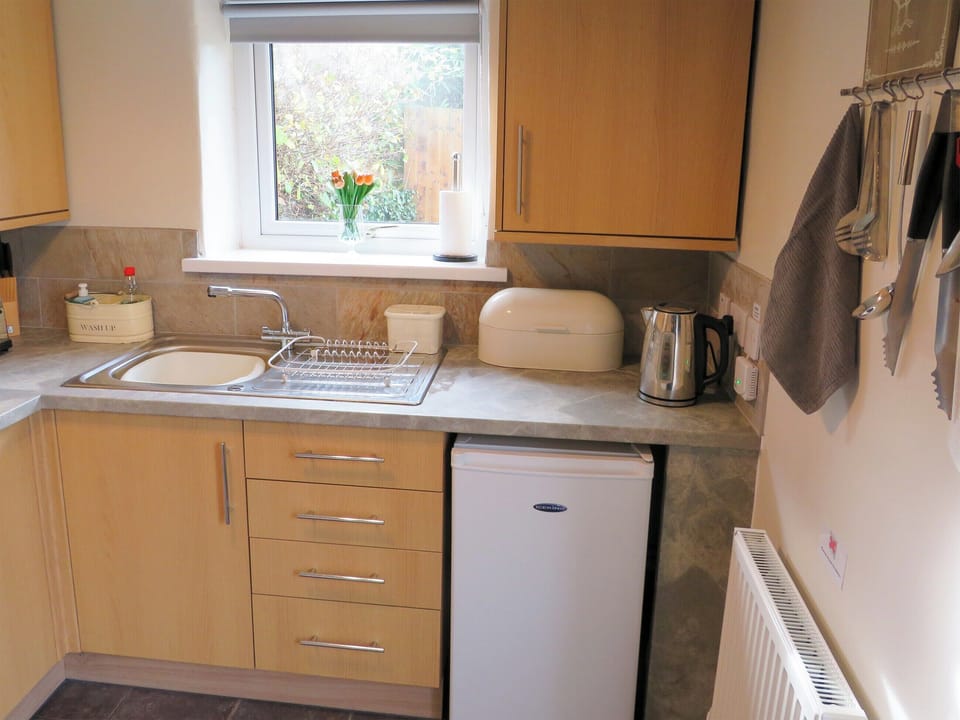 Kitchen | Trenay Barn Cottage, St Neot, near Liskeard