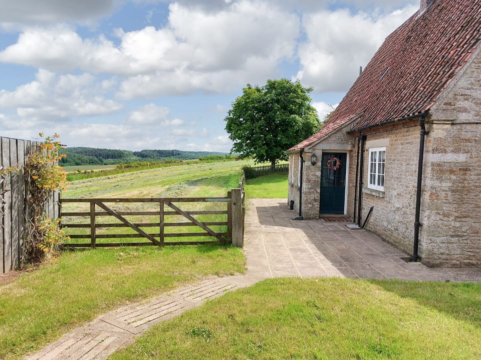View | Moorhouse Farm Cottage, Hovingham, near York