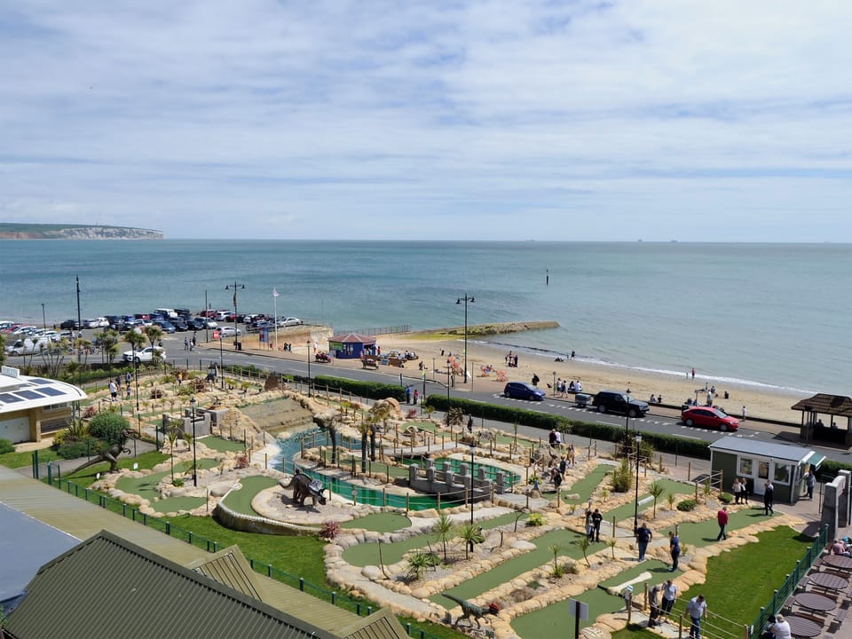 Shanklin crazy golf
