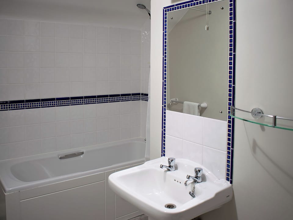 First floor Bathroom | Whitehouse Farm Barn, Heathcote, near Hartington