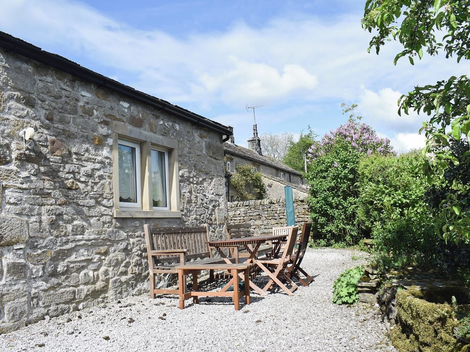 Outdoor area | Farfield House, Hetton, near Skipton