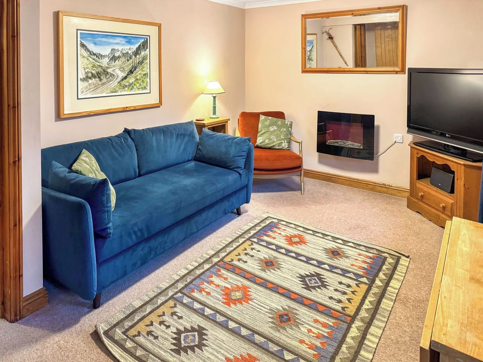 Living area | Greta Side Court Apartments no 2 - Greta Side Court Apartments, Keswick