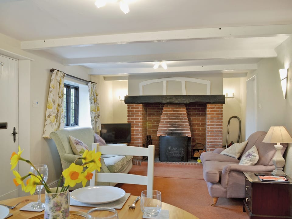 Living room/dining room | Violet Cottage, Catfield, nr. Potter Heigham