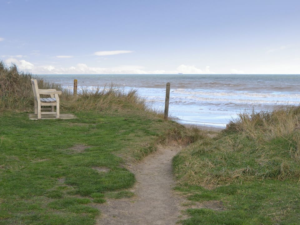 Double bedroom | Violet Cottage, Catfield, nr. Potter Heigham