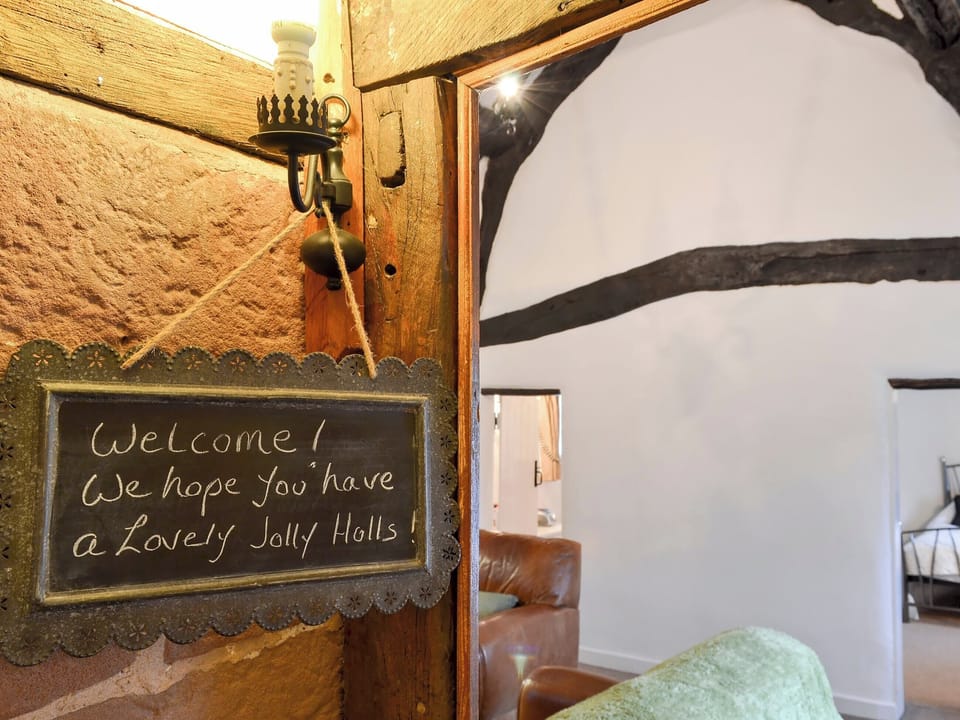 Twin bedroom with beams | Childe of Hale Cottage, Hale Village