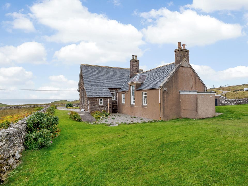 Exterior | The Old School House, Oldshoremore near Kinlochbervie