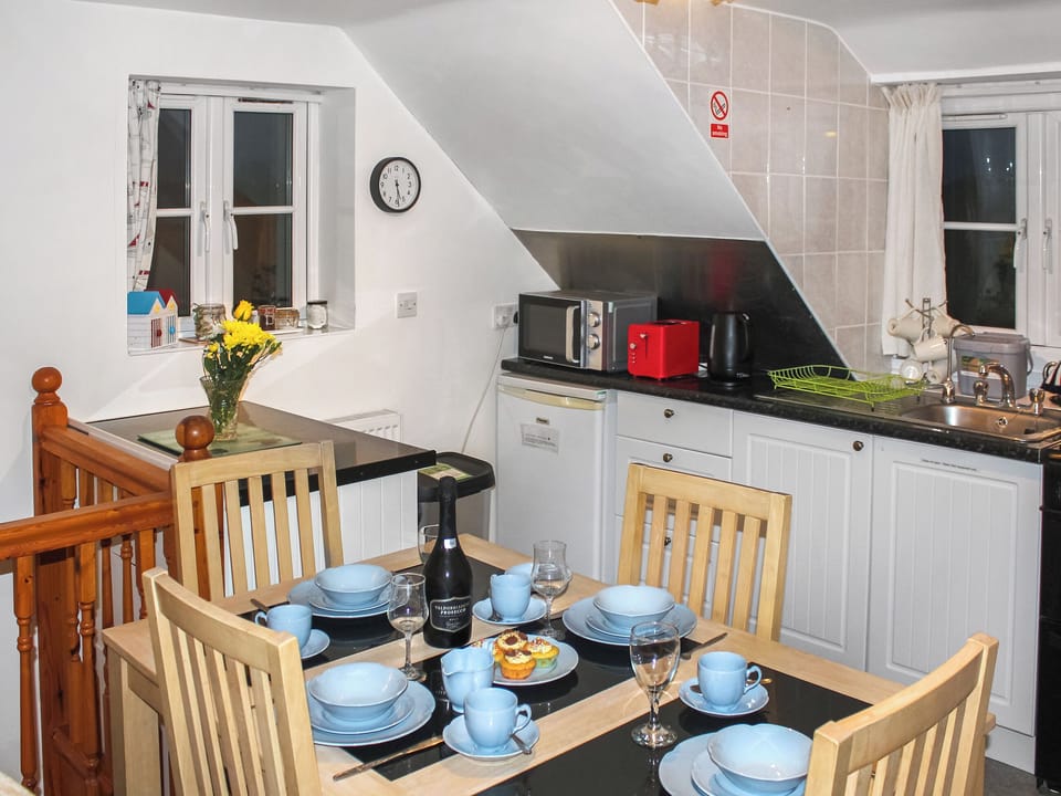 Fully appointed kitchen | Iris Apartment - Chapelfield Apartments, Stalham