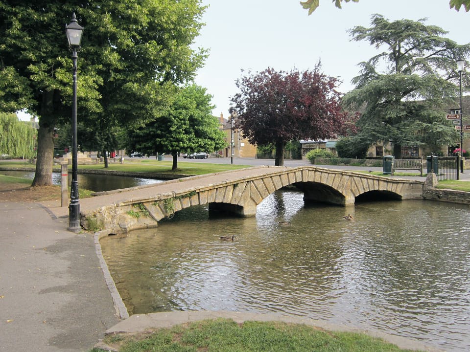 Surrounding area | Terracotta, Bourton-on-the-Water