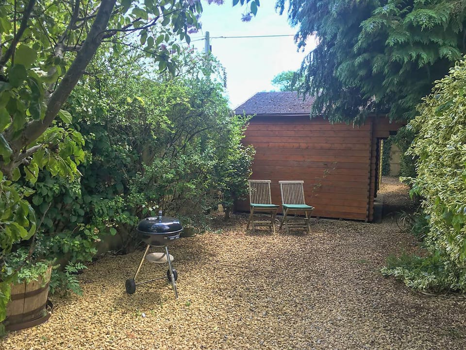 Garden and grounds | Dolls Cottage, Bourton-on-the-Water