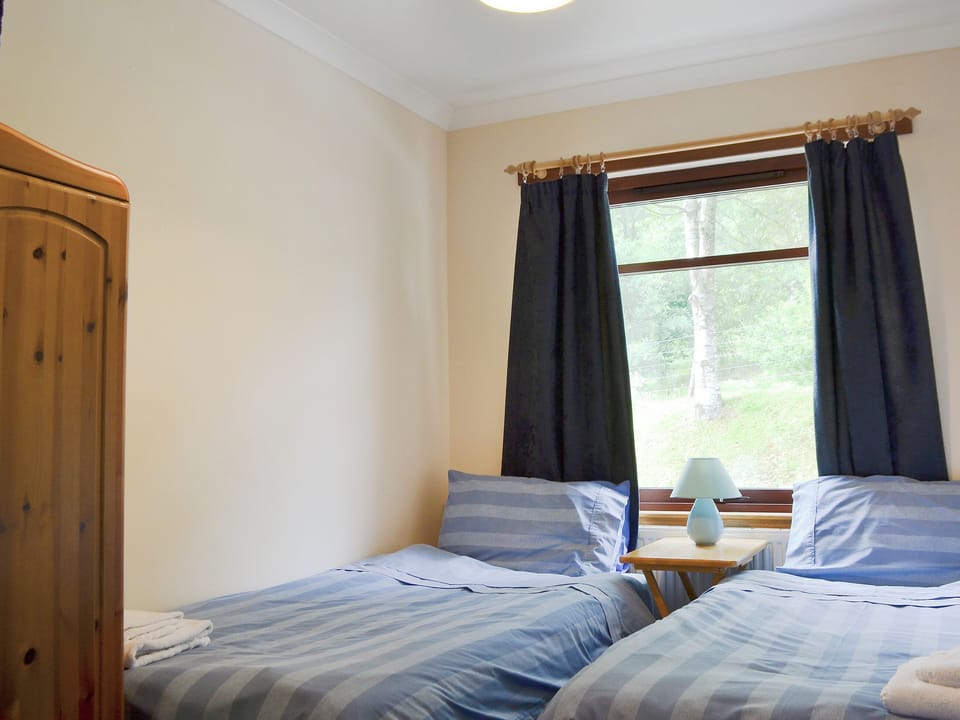 Twin bedroom | Bethany Cottage, Brig O&rsquo;Turk near Callender
