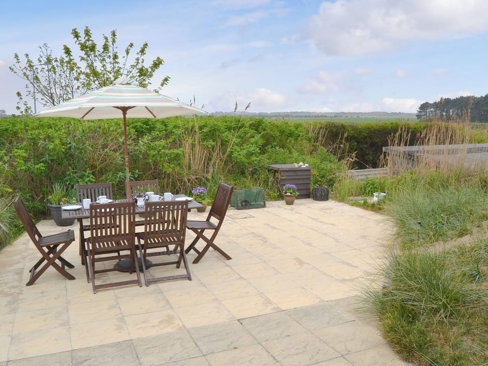 Spacious patio area | Meadow View, Sea Palling, Norwich