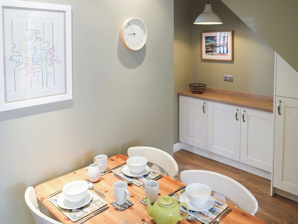 Lovely and bright dining area | Hastings, Keswick