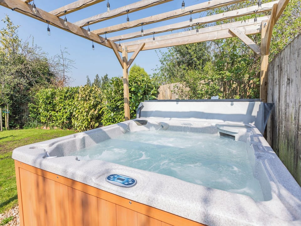 Hot tub | Quantock Hideaway, Aley, Over Stowey