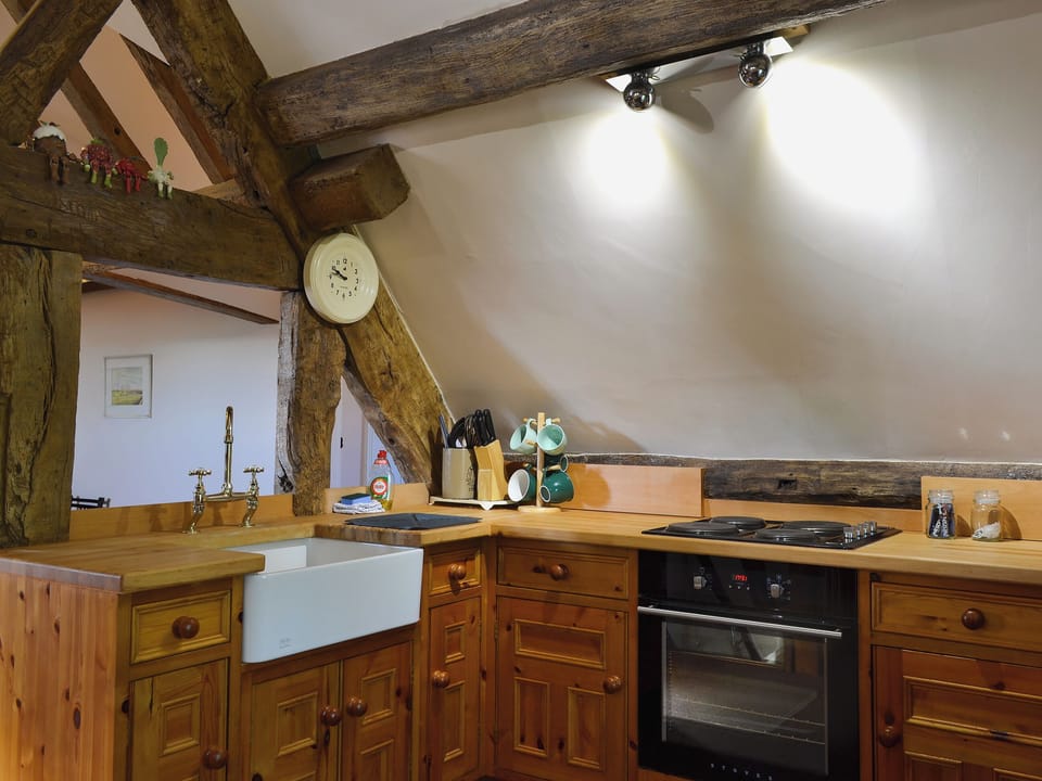 Kitchen | Lees Farm Apartment, Walcot