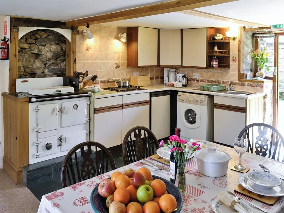Open plan living/dining room/kitchen | Wetherlam, Lowick Bridge