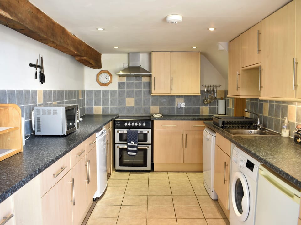 Kitchen | The Barn - Compton Farm Cottages, Compton, near Chichester